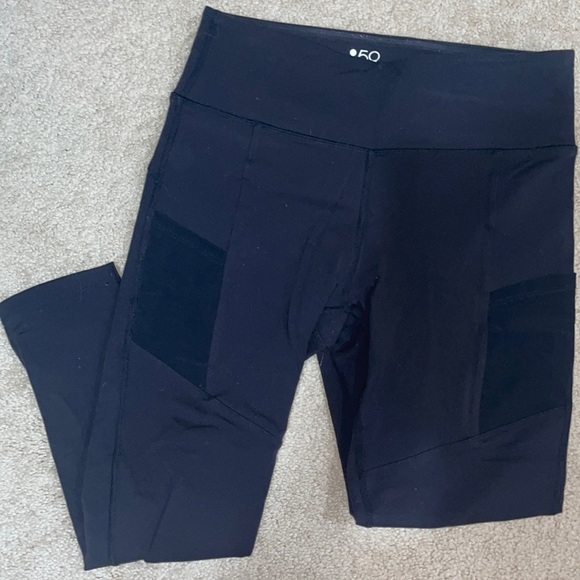 Split 59 Mid-Calf Leggings - Picture 2 of 4